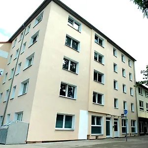  Hotel Iq