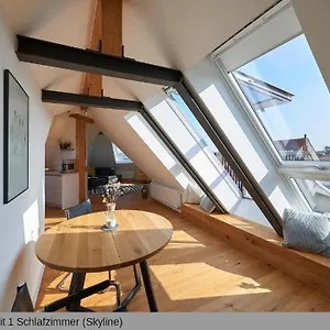  Apartment Business